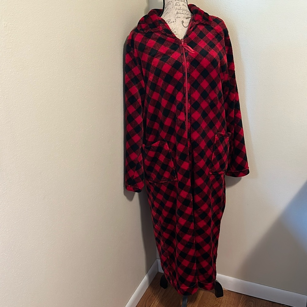 Croft and barrow Robe Buffalo Plaid Large